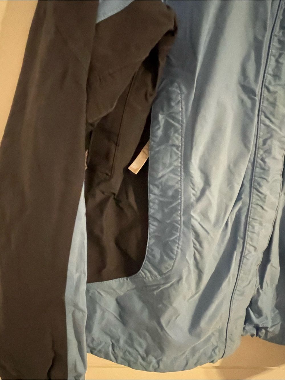 North Face jacket - Picture 3 of 9